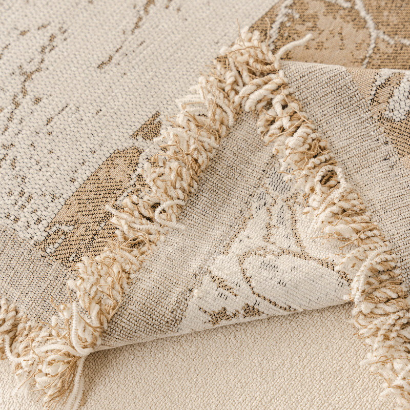 Ultimate Cat Scratch-Resistant Sofa Blanket for Pet Lovers