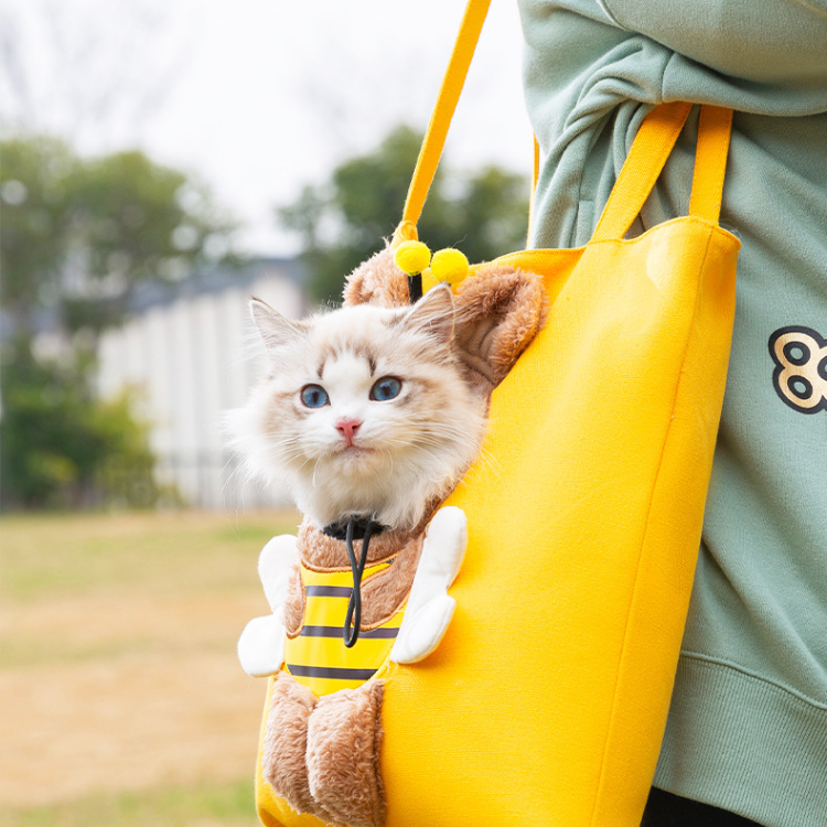 Adorable Bee-Themed Canvas Travel Tote for Cats
