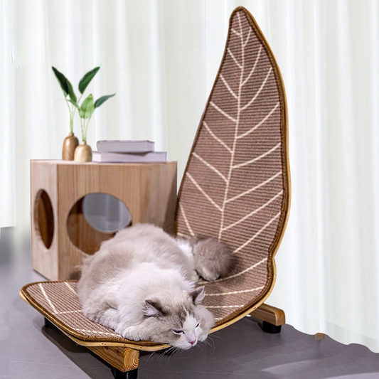 Charming Leaf-Designed Sisal Scratching Posts for Cats