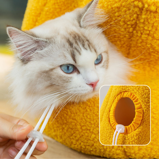 Charming Giraffe-Inspired Soft Cat Carrier Bag