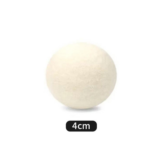 Natural Wool Play Ball for Cats - Fun and Engaging