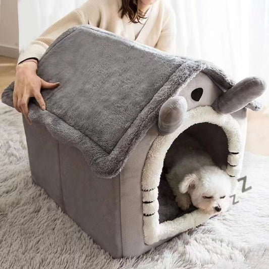 Warm and Inviting Gray Cat Hideaway Bed