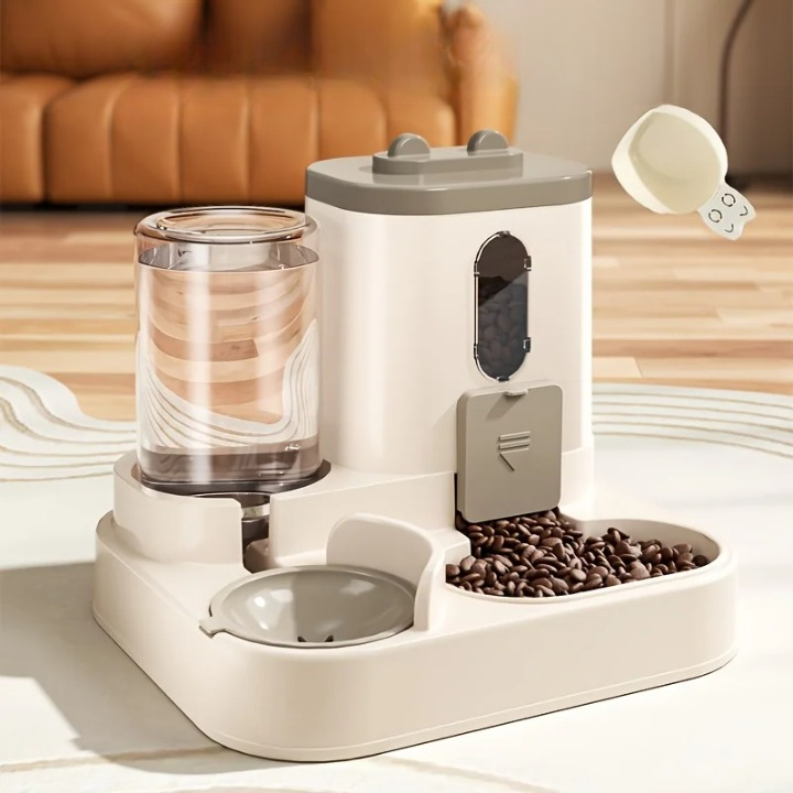 No-Mess Cat Feeder with Built-In Water Bowl