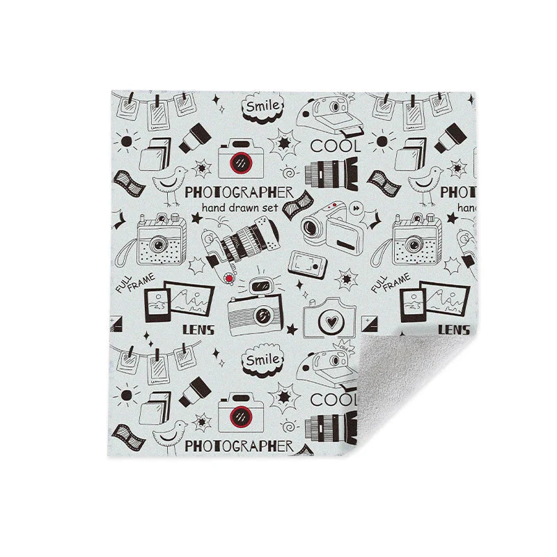 Chic Pet Pouch - Versatile Organizer for Makeup and Lenses