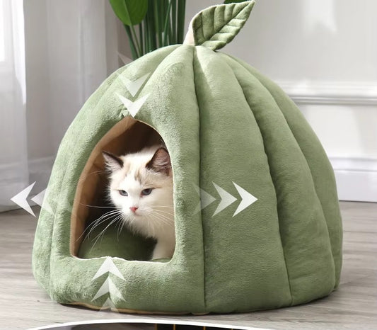 Pumpkin Paws Cat Cave