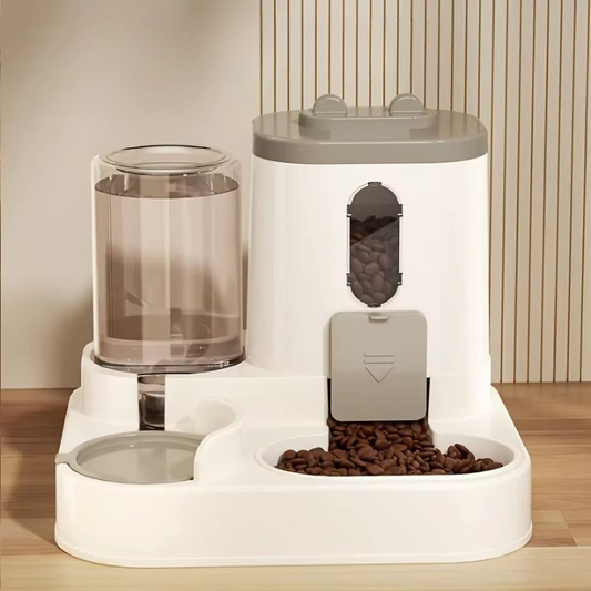 No-Mess Cat Feeder with Built-In Water Bowl