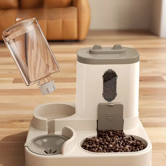 No-Mess Cat Feeder with Built-In Water Bowl