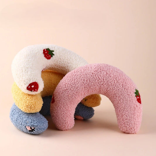 Cozy U-Shape Cat Pillow