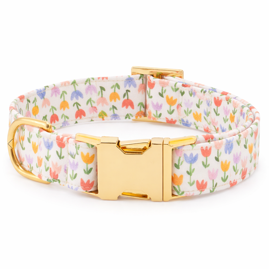 Charming Floral Dog Collar for Stylish Walks