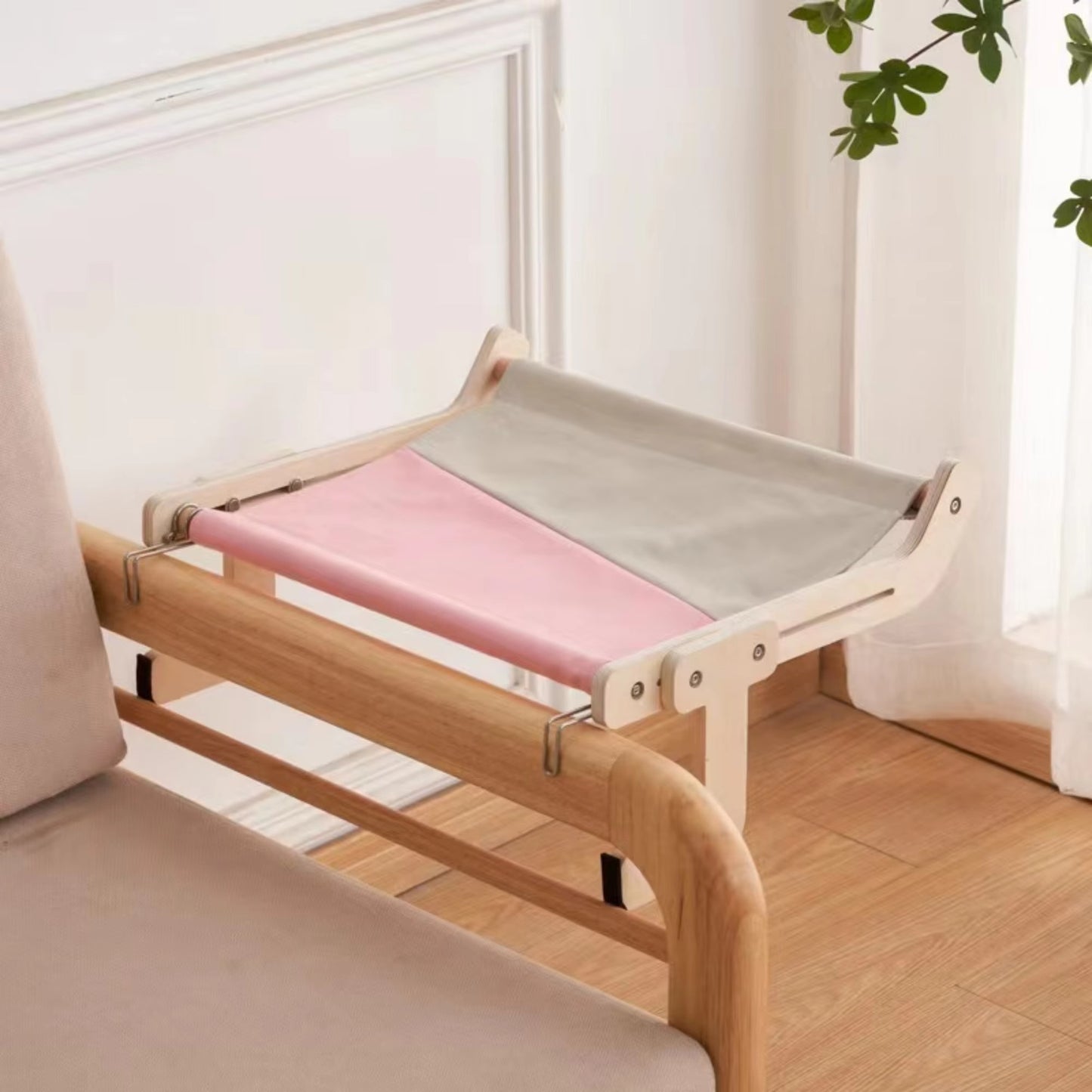Cozy Wooden Hammock for Cats