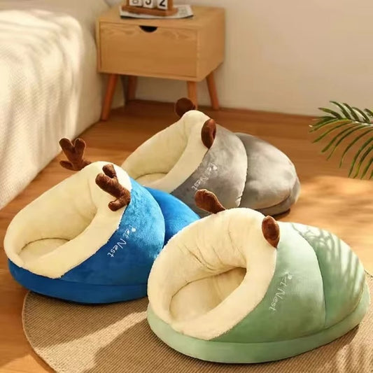 Cozy Sleep Nest For Cats and Small Dogs